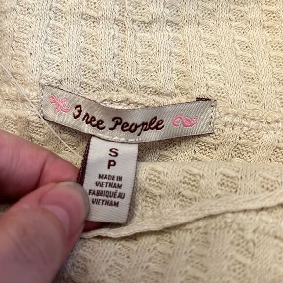 Free People Juicy Long Sleeve Thermal cowl neck in Stone Cold NWT - Picture 3 of 7